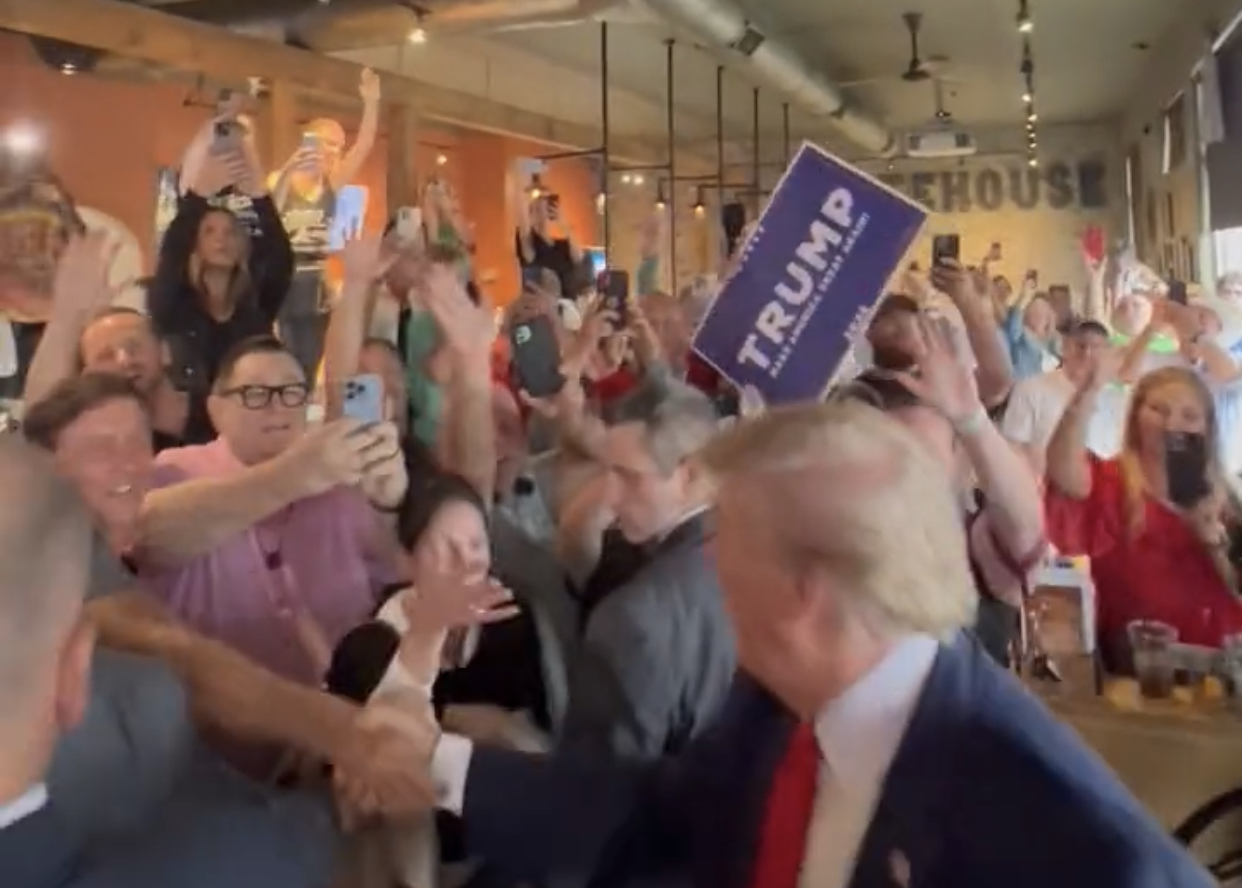 'WE LOVE TRUMP': Iowa Bar Goes Wild When The Former President Makes A Surprise Appearance