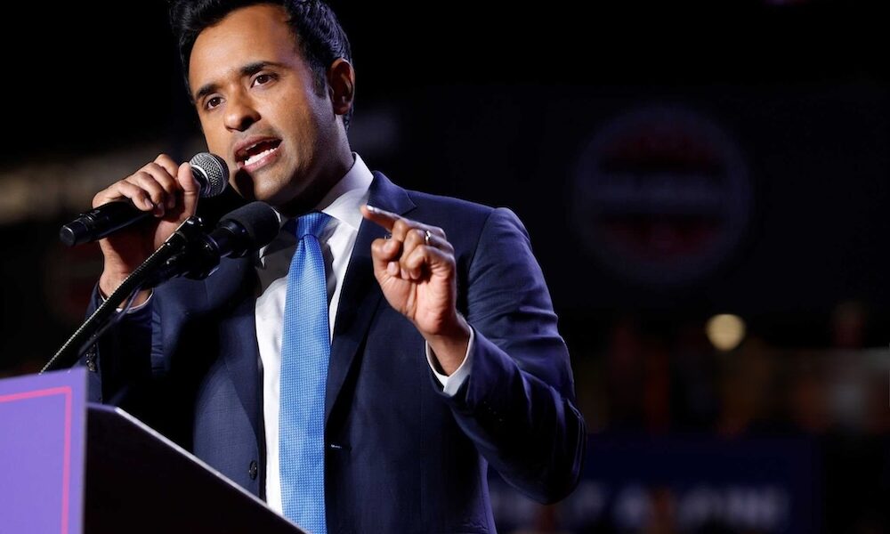 JUST IN: Key Governors Race Suddenly Tightens In New Poll thumbnail