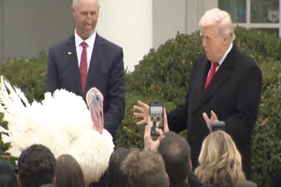 WATCH: Trump Jokes That Biden’s Turkey Pardons Are ‘Null And Void’ Due To Autopen