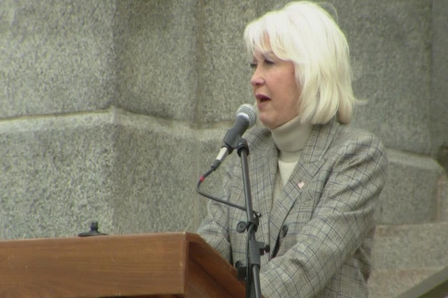 JUST IN: DOJ Launches Probe Into Colorado Prisons Amid Treatment Of Tina Peters thumbnail