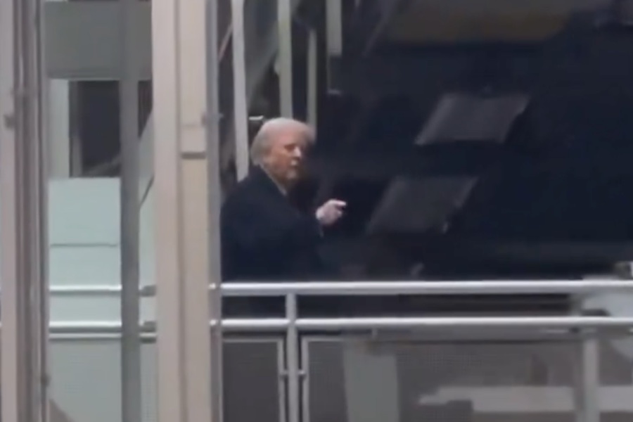 MUST-SEE: Trump Gives Heckler The Middle Finger At Ford Plant