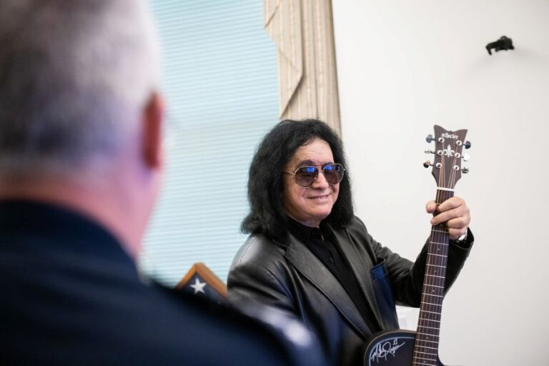 'STFU': KISS Rocker Gene Simmons Torches Liberal Actor Ben Stiller