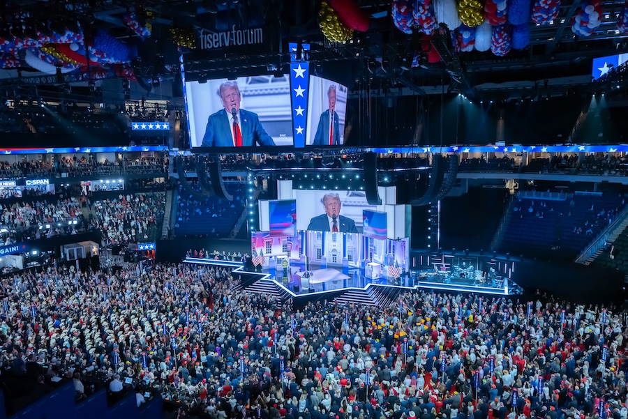 Trump Announces First-Ever Republican Midterm Convention