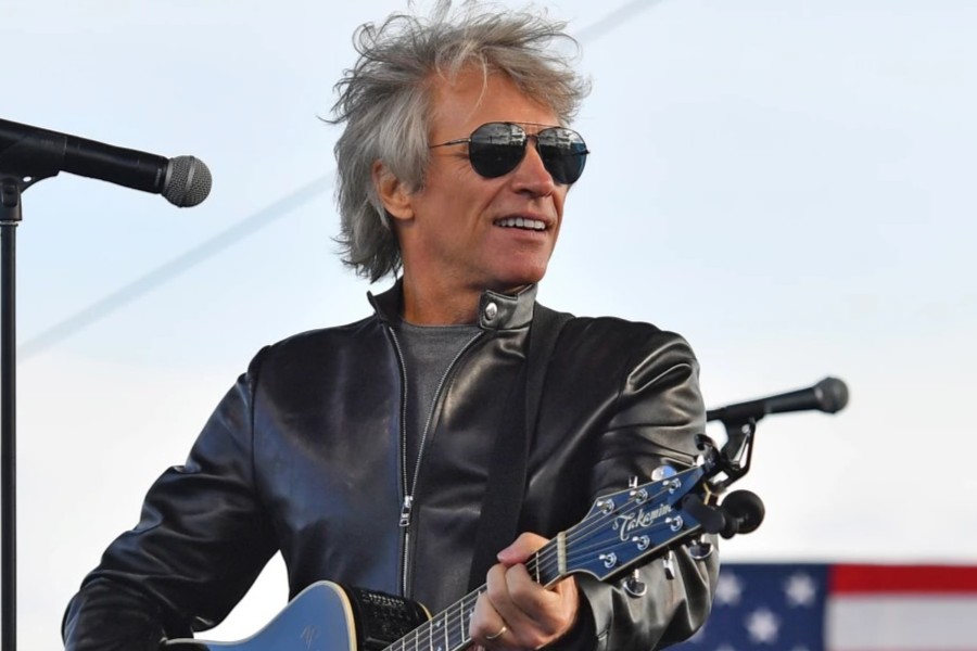 Bon Jovi Fans Concerned After Singer Abruptly Ends Concert Over Medical Issue