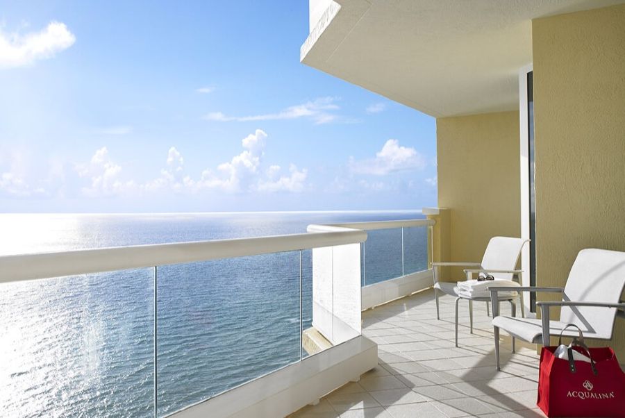 TV Star Falls To His Death From The 28th Floor