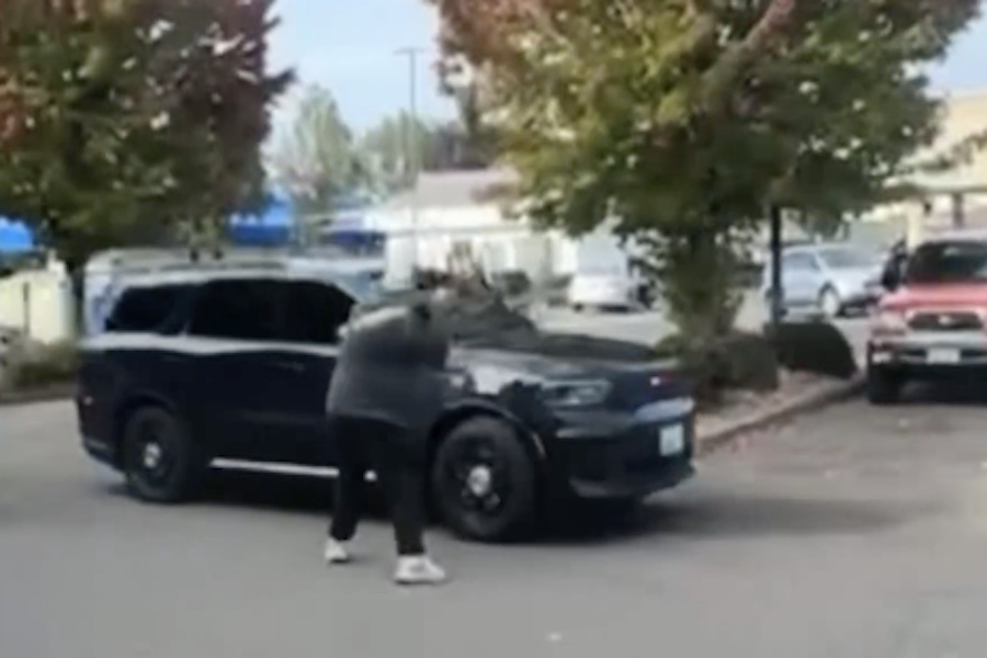VIDEO: Anti-ICE Rioters Attack Federal Vehicles With Baseball Bats