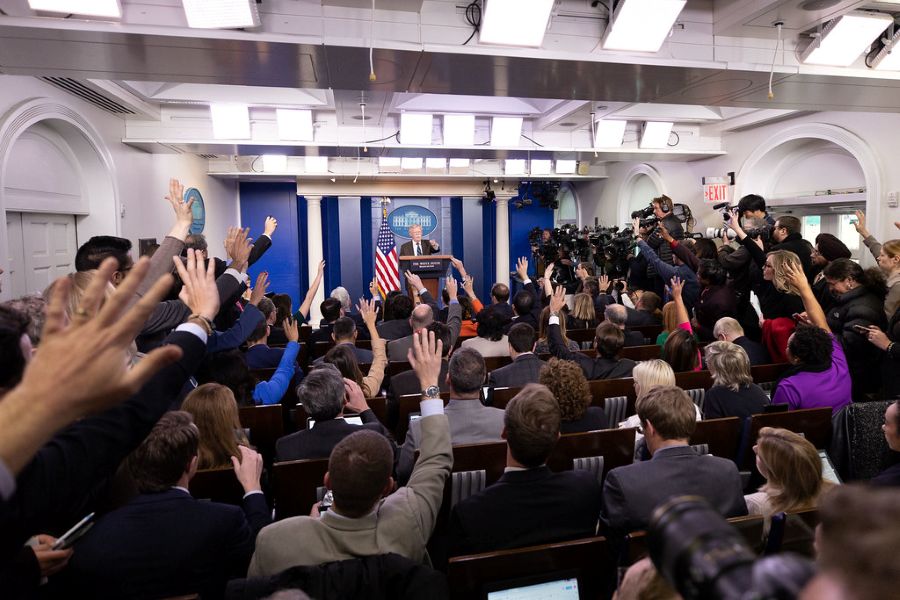 Veteran CNN Reporter Joins Rival Network As Top White House Correspondent