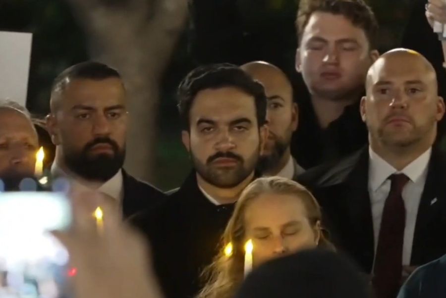 VIDEO: Mamdani’s Supporters Turn On Him, Chant ‘Traitor’ At NYC Mayor For Attending ‘Israelis For Peace’ Vigil